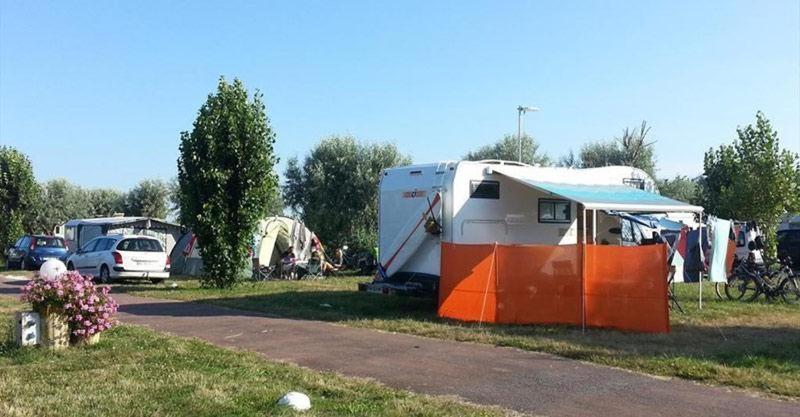 Camping Phare Ouest Saint Denis d'Oleron Bagian luar foto